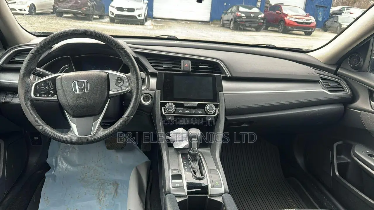 Honda Civic EX 4dr Sedan (2.0L 4cyl) 2017 Gray