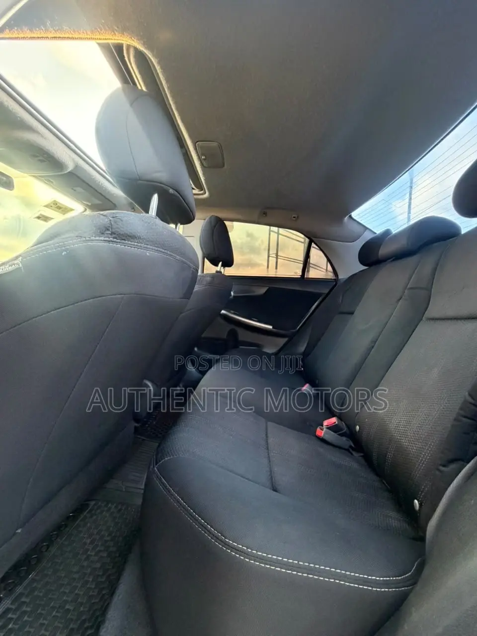 Toyota Corolla S 4dr Sedan (1.8L 4cyl 4A) 2013 Gray