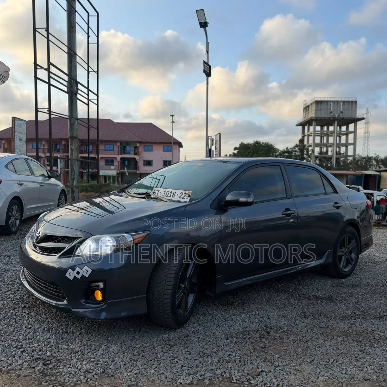 Toyota Corolla S 4dr Sedan (1.8L 4cyl 4A) 2013 Gray