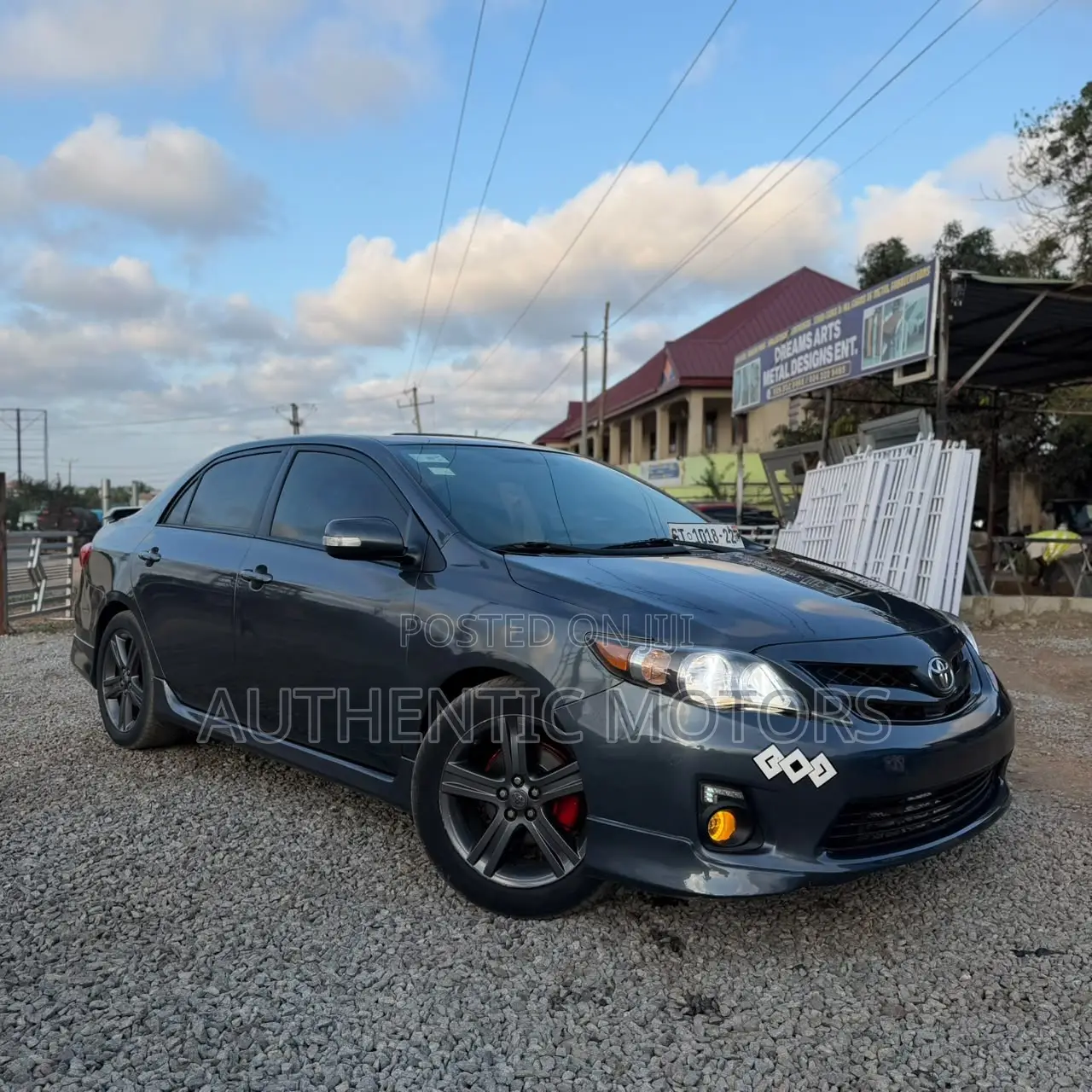Toyota Corolla S 4dr Sedan (1.8L 4cyl 4A) 2013 Gray