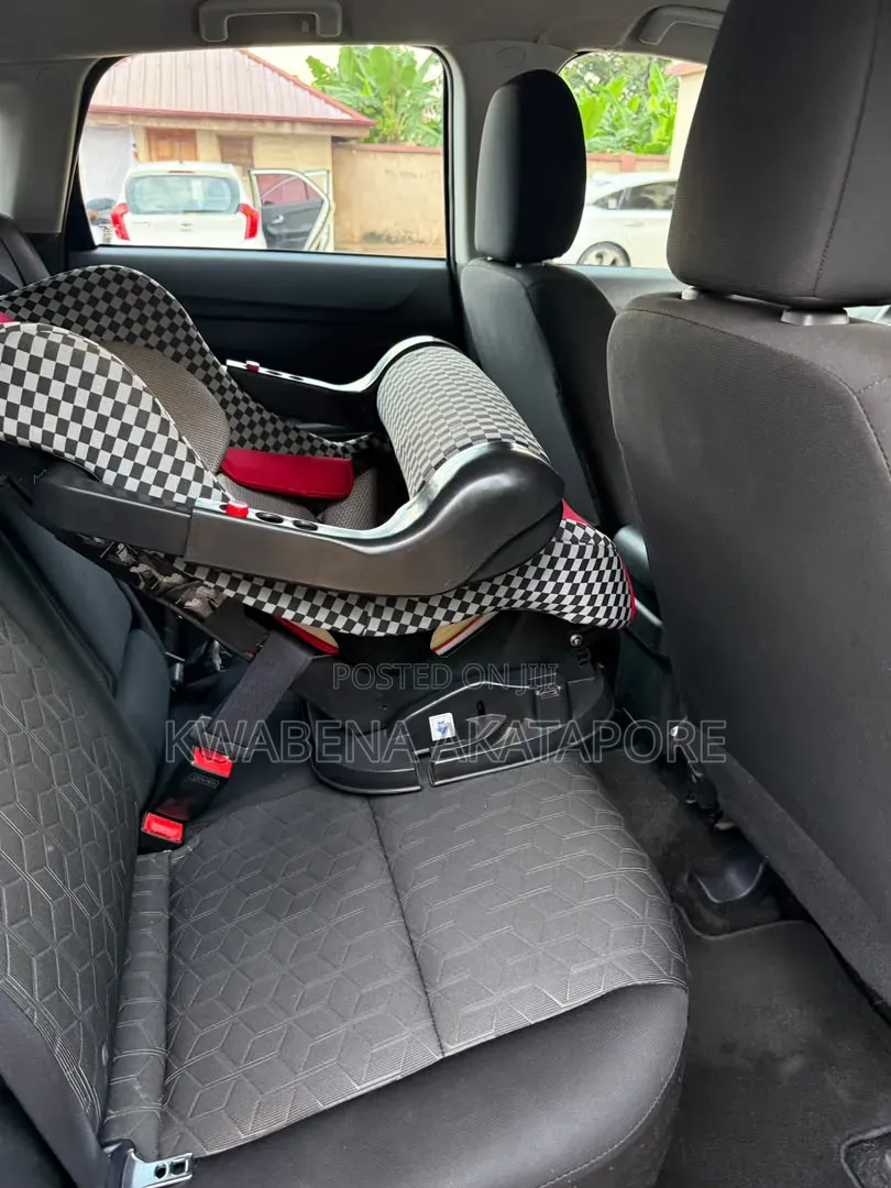 Mitsubishi Outlander 2022 Black