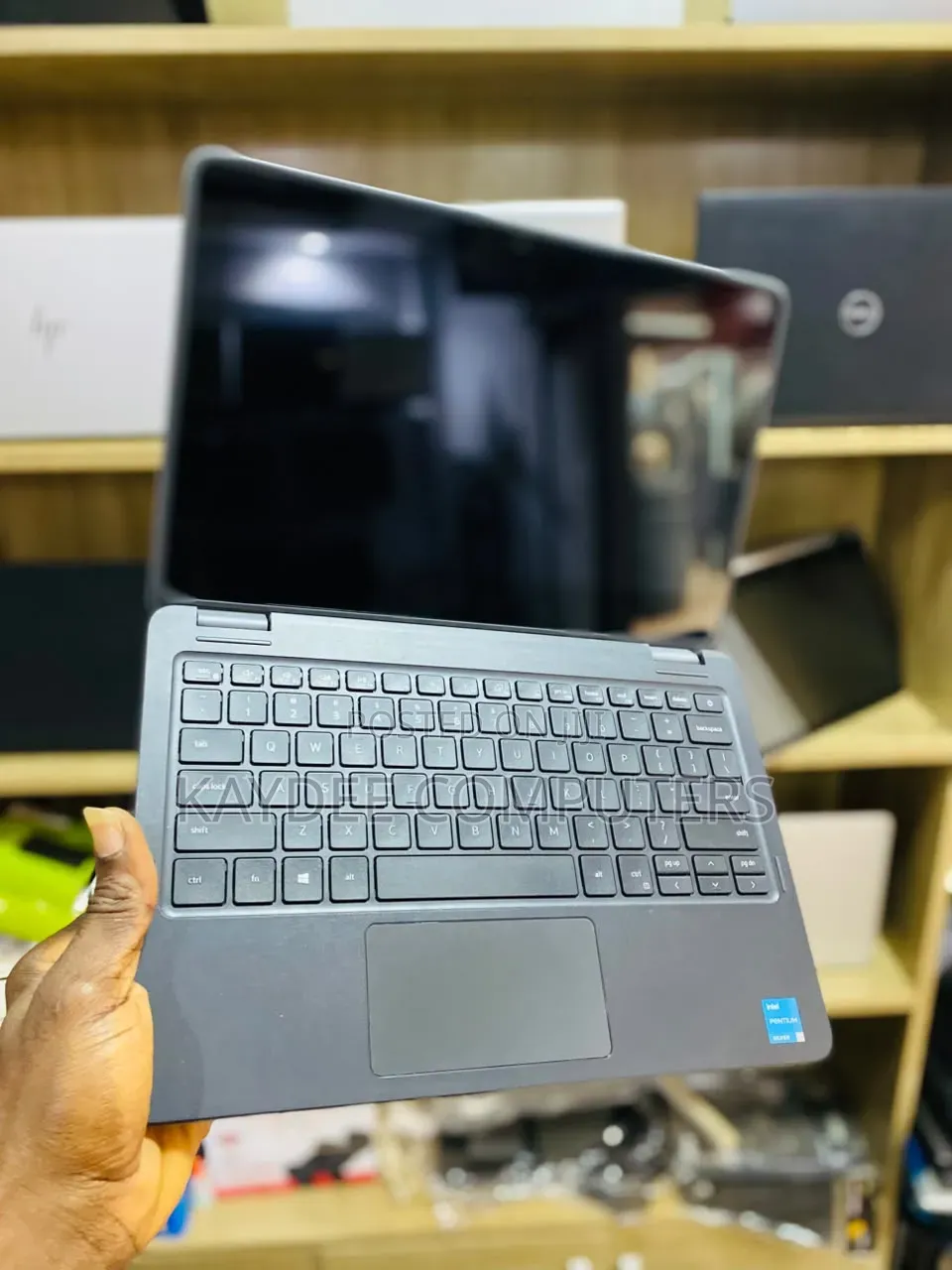 Laptop Dell Latitude 3120 8GB Intel Pentium SSD 128GB