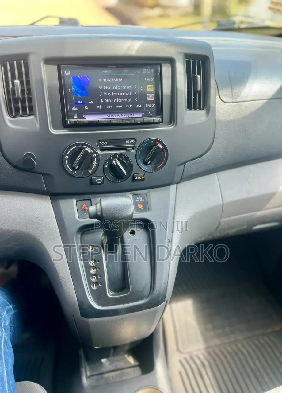 Nissan NV350 2017 White