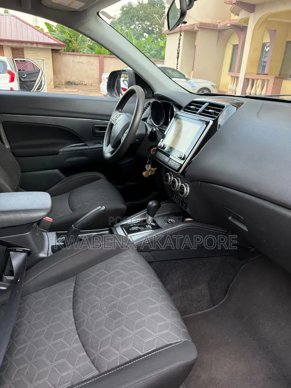 Mitsubishi Outlander 2022 Black