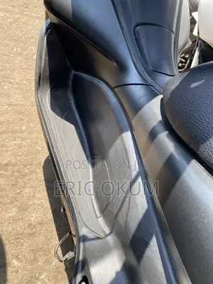 Honda 2022 Black