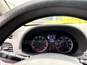 Hyundai Accent 2016 Silver