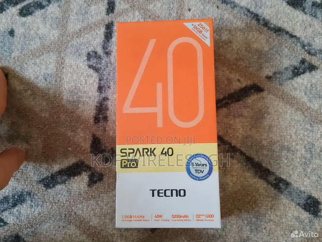 New Tecno Spark 40 Pro 256 GB Green