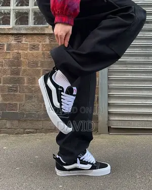Vans Knu Skool