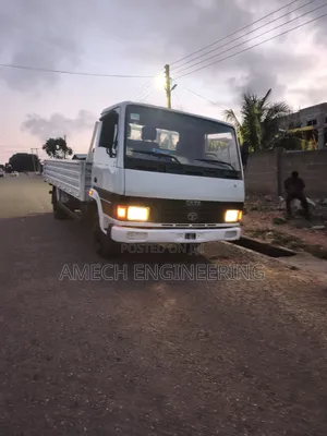 Tata 709 Truck