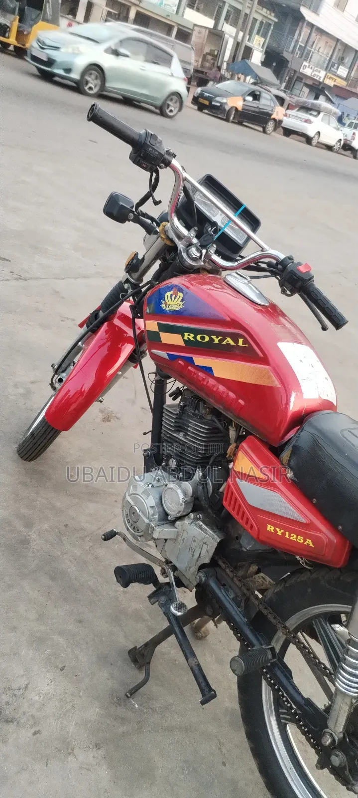 Royal RY125 2024 Red