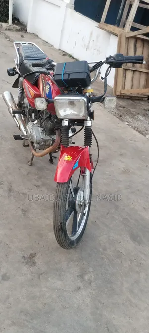 Royal RY125 2024 Red