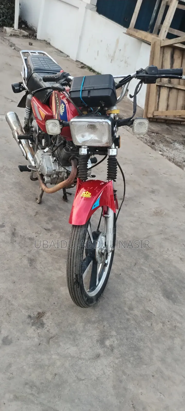 Royal RY125 2024 Red