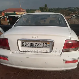 Hyundai Sonata 2004 White