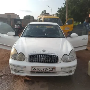 Hyundai Sonata 2004 White