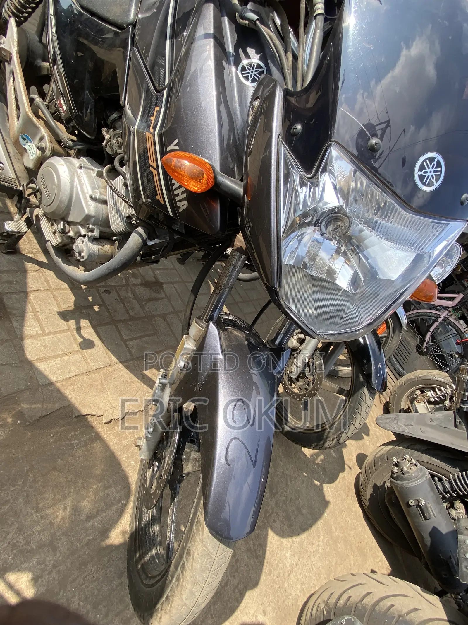 Yamaha 2019 Blue