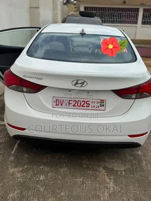 Hyundai Elantra 2016 White