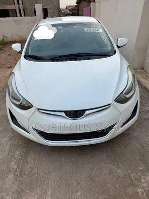Hyundai Elantra 2016 White