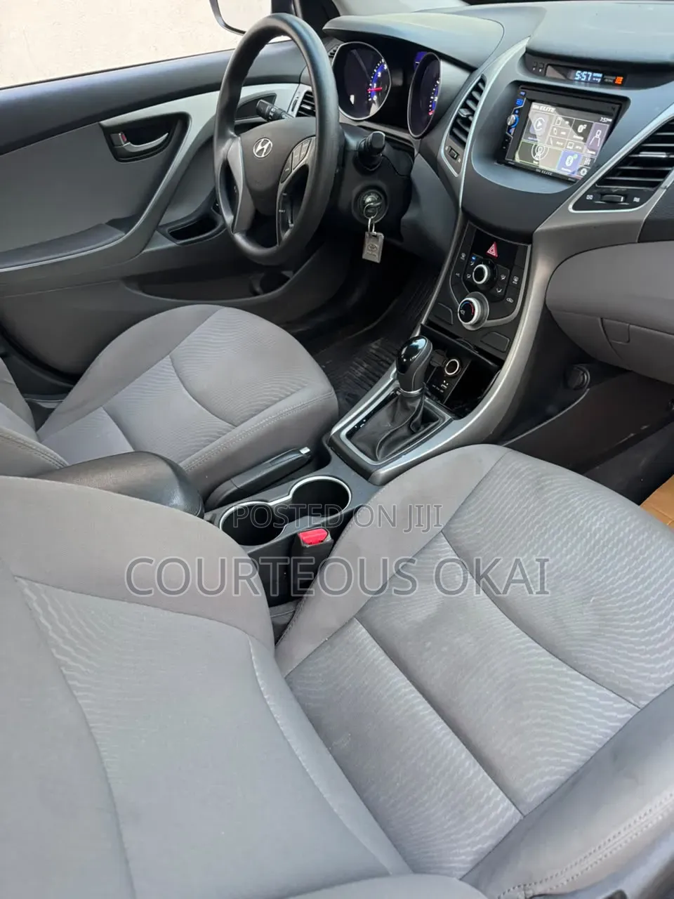 Hyundai Elantra 2016 White