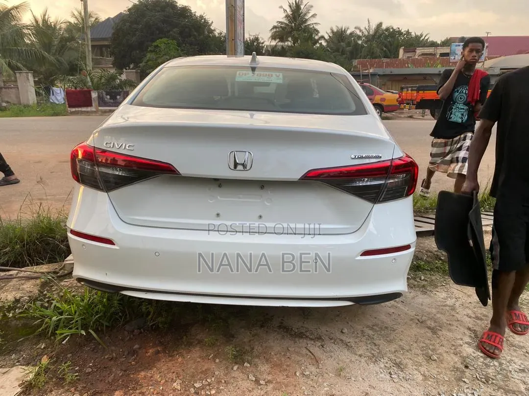 Honda Civic 2023 White