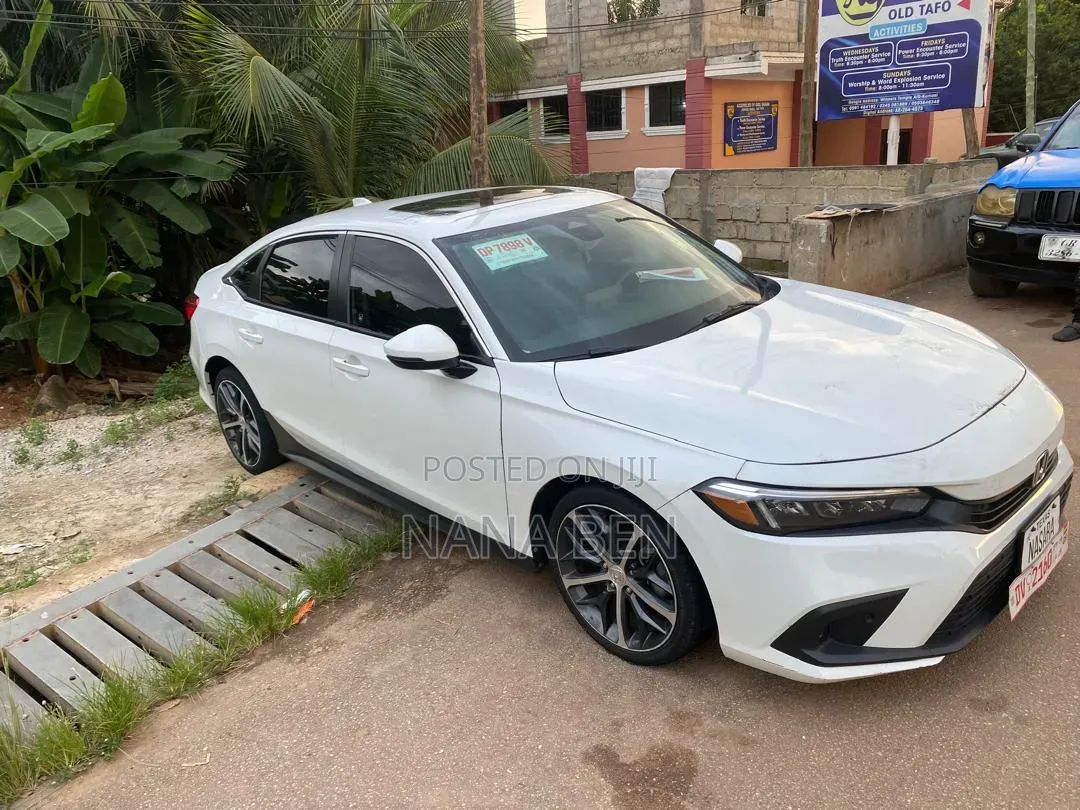 Honda Civic 2023 White