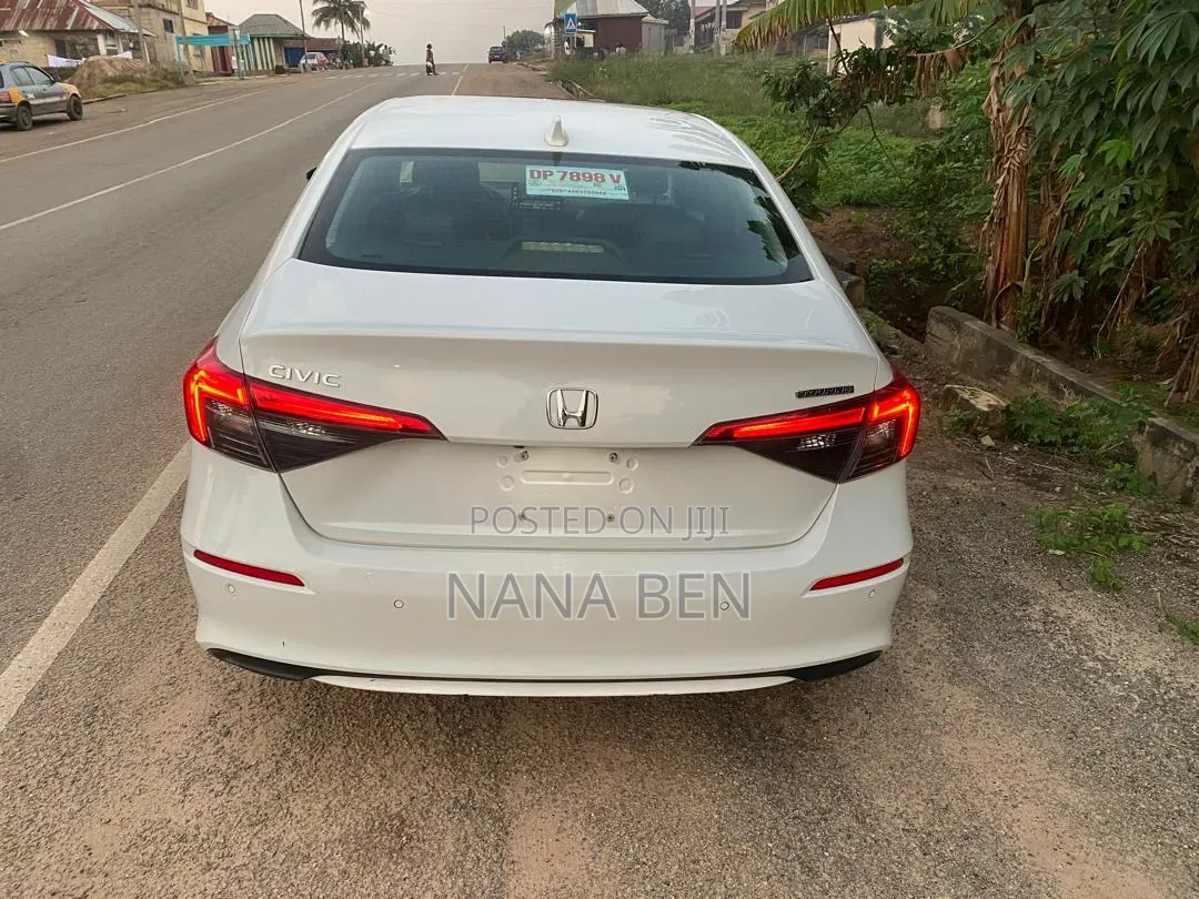 Honda Civic 2023 White
