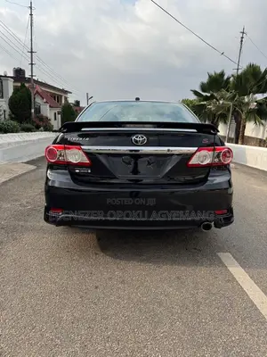 Toyota Corolla S 4dr Sedan (1.8L 4cyl 4A) 2013 Black