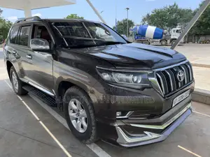 Toyota Land Cruiser Prado 2.7 i 2011 Brown