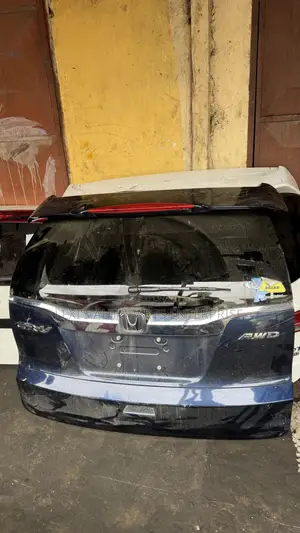 Honda cRV 2014,2015,2016 Tailgate/ Boot Available