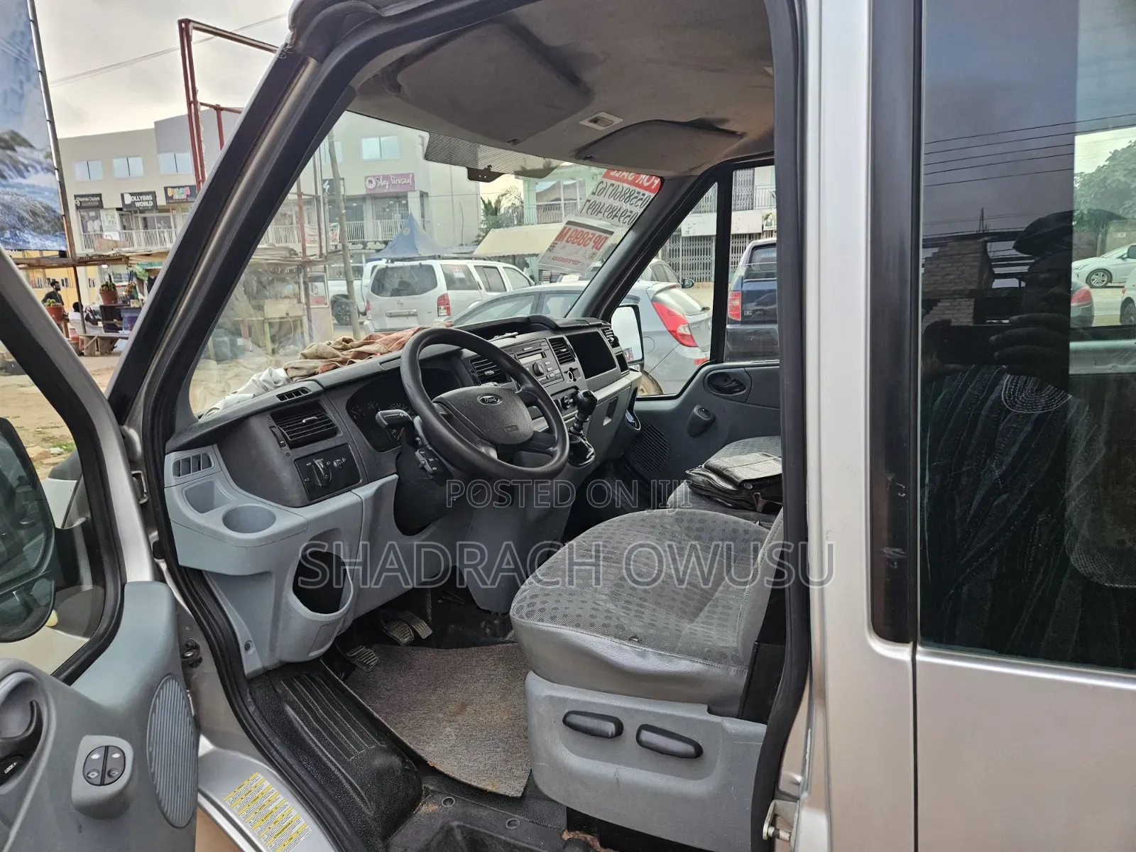Ford E350 2011 Grey