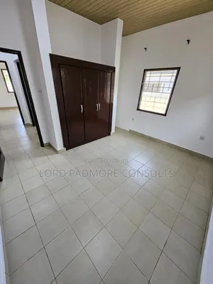 2bdrm Apartment in Lakeside Estates for rent