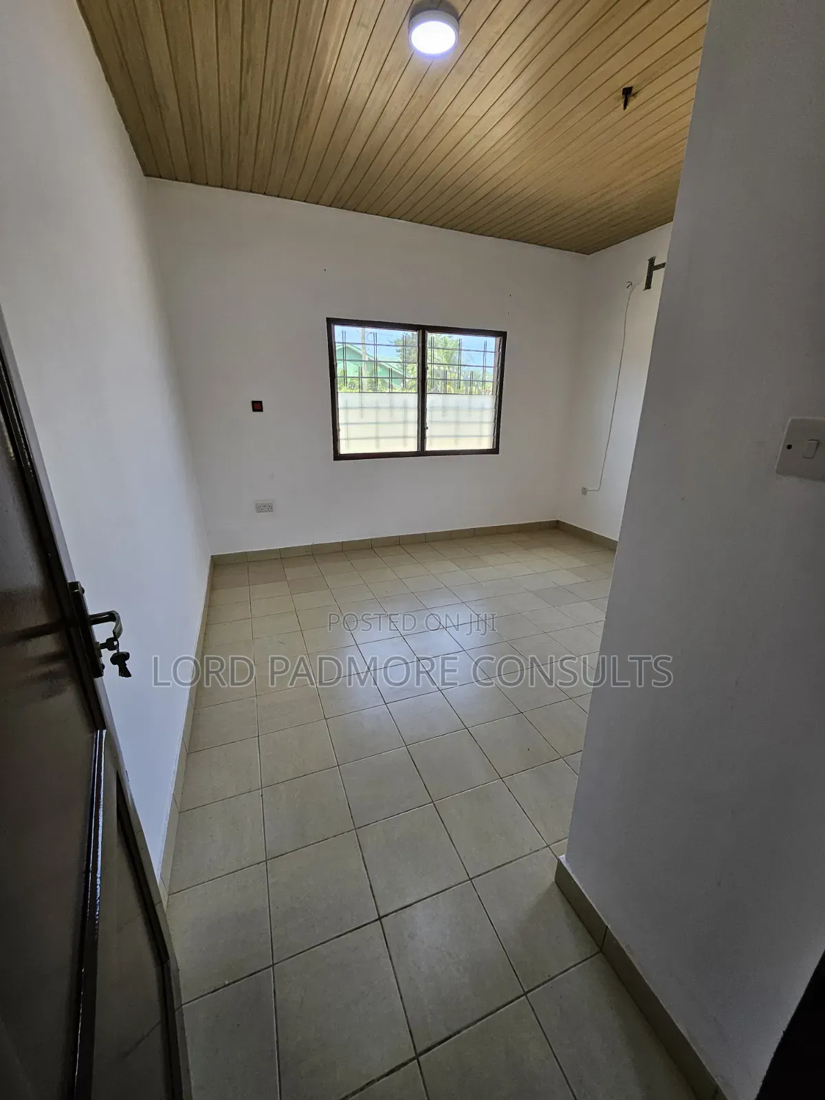 2bdrm Apartment in Lakeside Estates for rent
