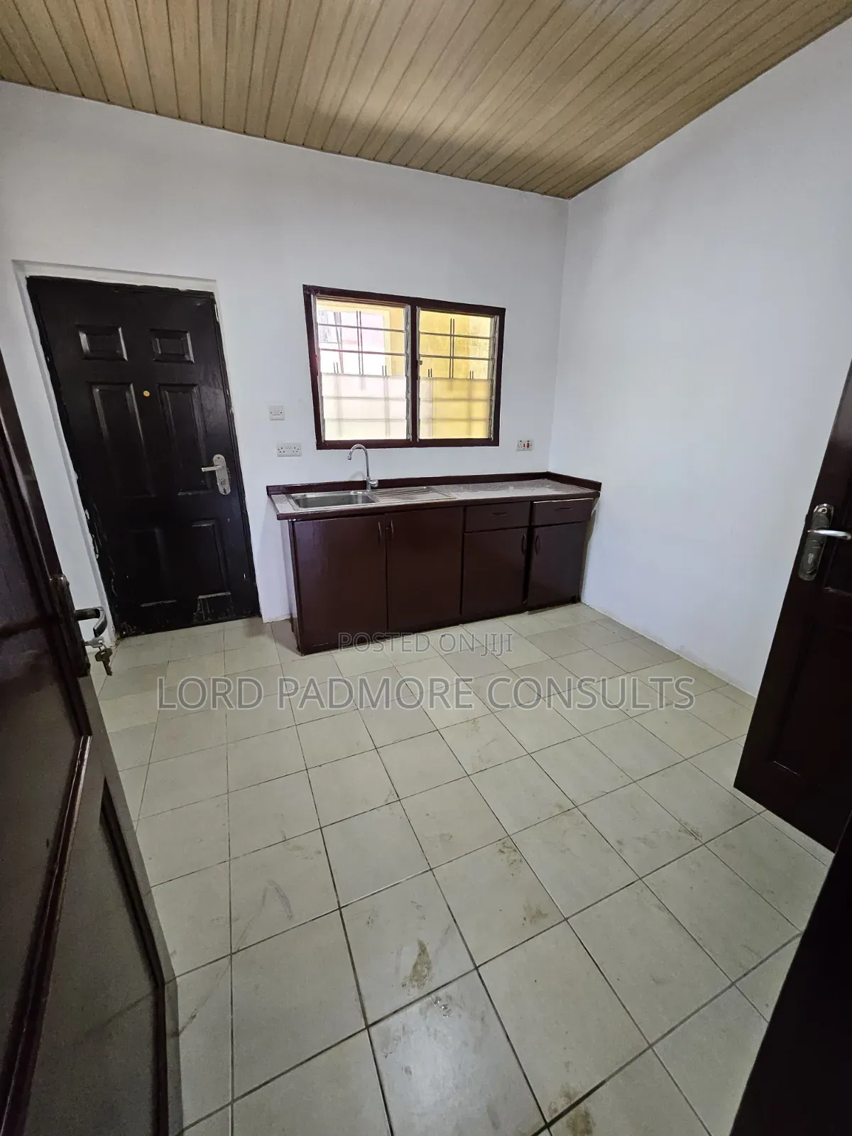 2bdrm Apartment in Lakeside Estates for rent