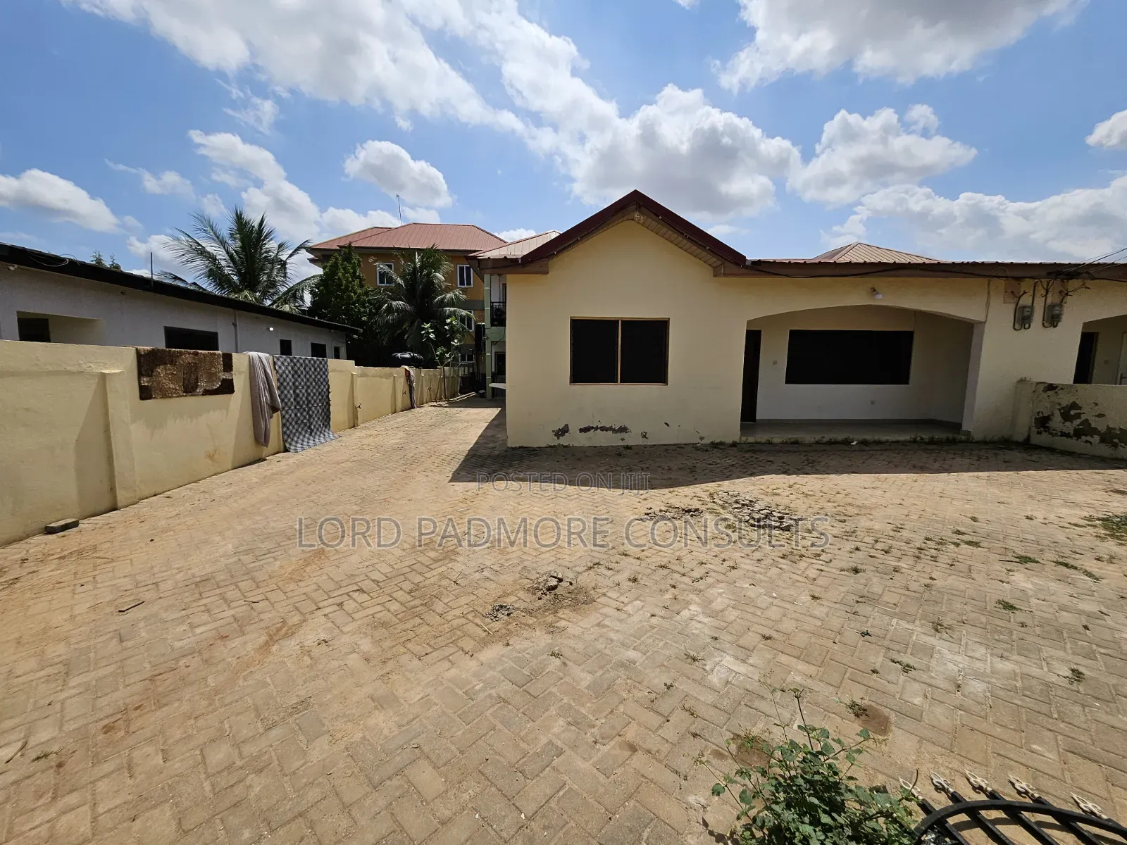 2bdrm Apartment in Lakeside Estates for rent