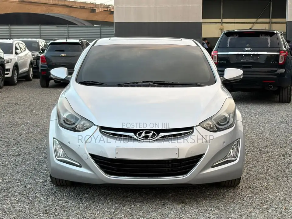 Hyundai Avante 2016 Gray