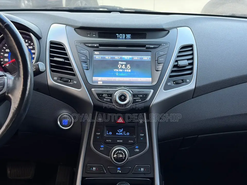 Hyundai Avante 2016 Gray