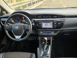 Toyota Corolla 2016 Silver