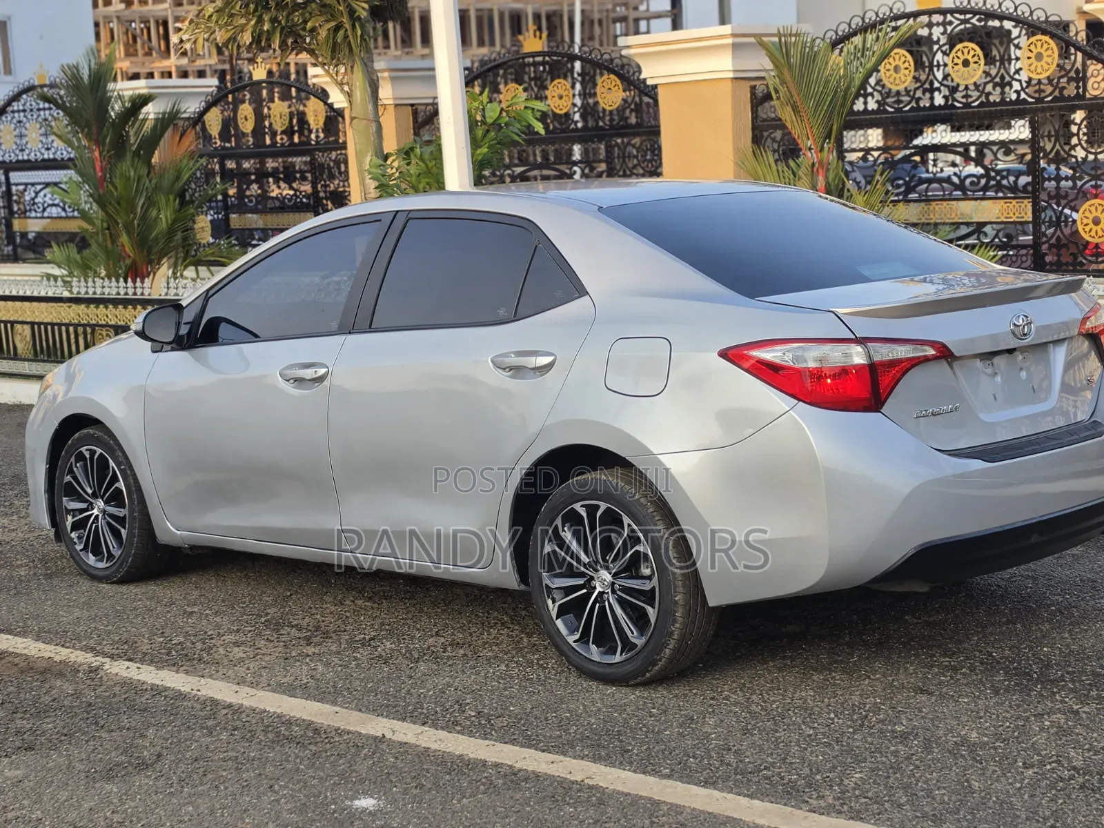 Toyota Corolla 2016 Silver