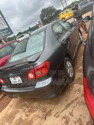 Toyota Corolla 2007 Gray