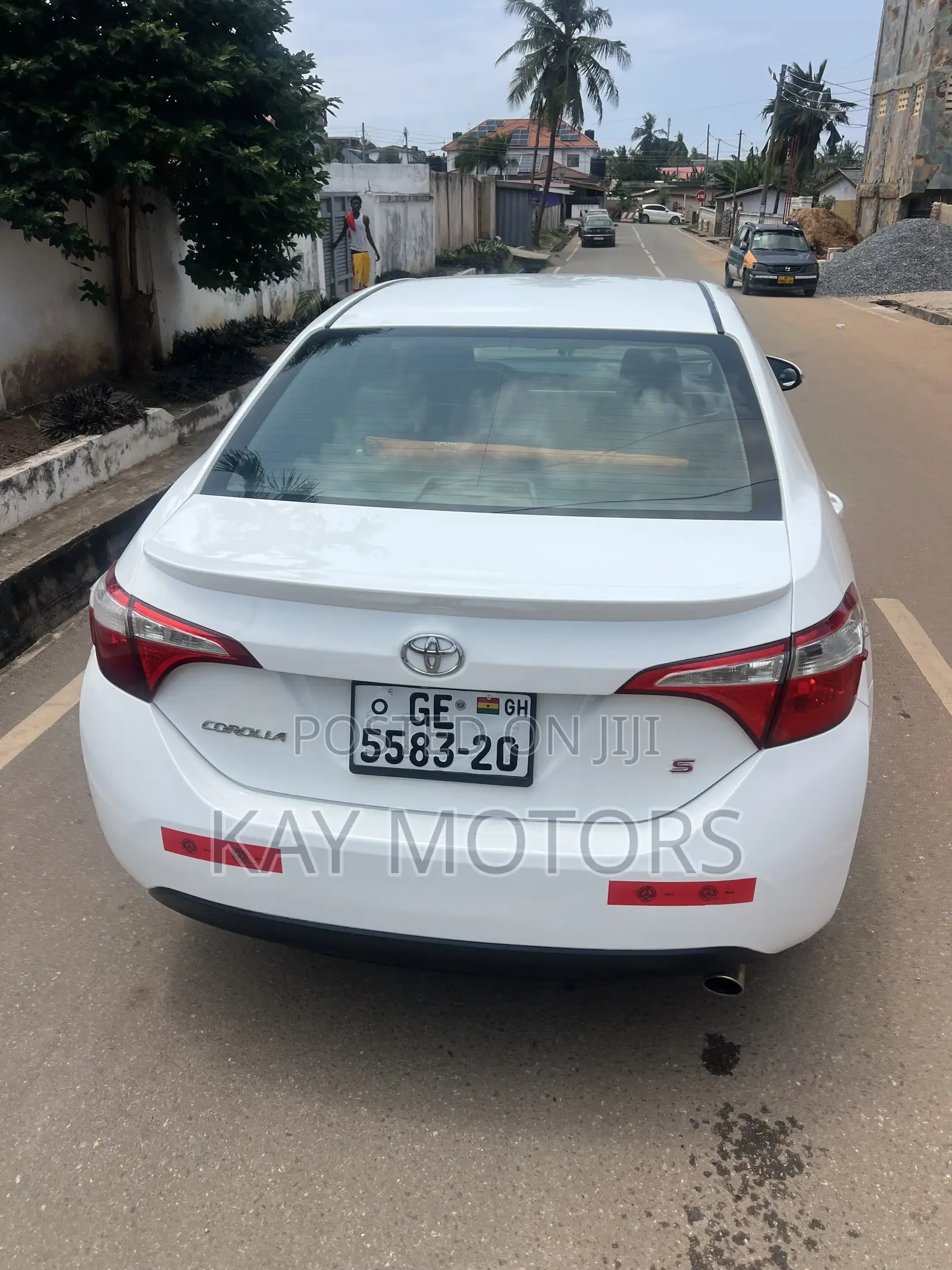 Toyota Corolla S 4dr Sedan (1.8L 4cyl CVT) 2016 White