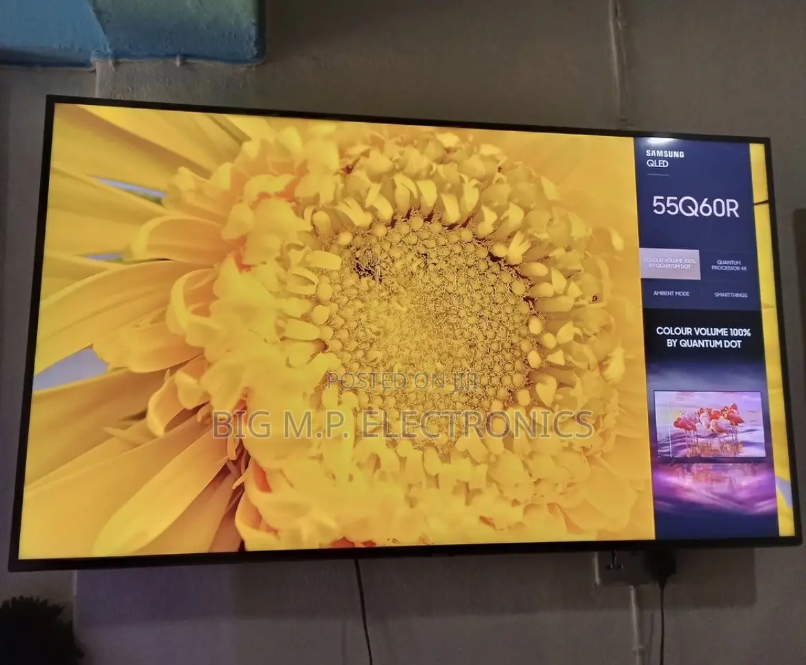 Samsung 55 Inches QLED Flat Smart TV. True 4K UHD, HDR Foreign Used