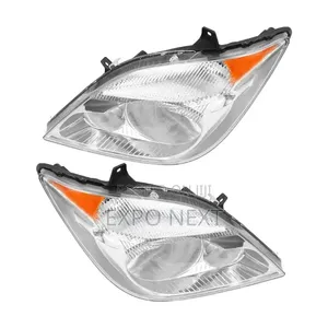 Mercedes-Benz Sprinter 2500 3500 2007-2013  Halogen Headlight