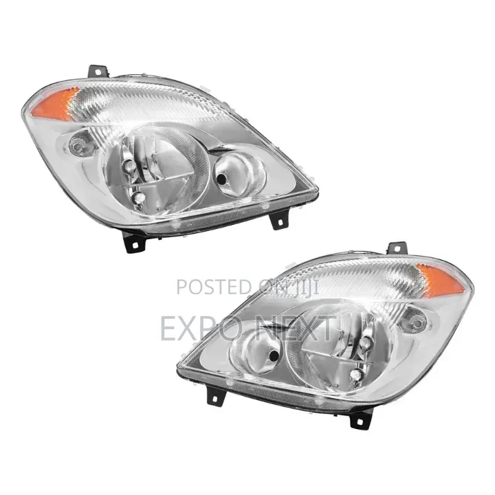 Mercedes-Benz Sprinter 2500 3500 2007-2013  Halogen Headlight