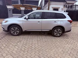 Mitsubishi Outlander ES S-AWC 2020 Silver