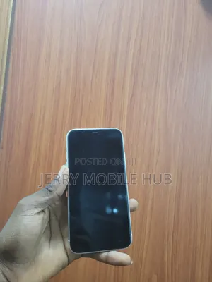 Apple iPhone 11 128 GB