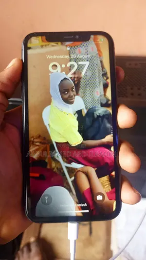 Apple iPhone 11 64 GB Gray