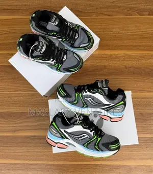Saucony ProGrid Triumph 4