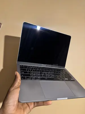 Laptop Apple MacBook Pro 2020 16GB Intel Core i5 SSD 256GB