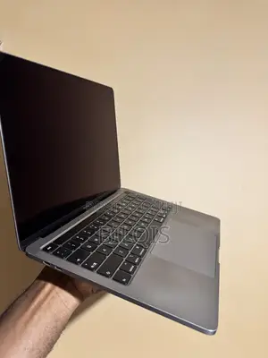 Laptop Apple MacBook Pro 2020 16GB Intel Core i5 SSD 256GB