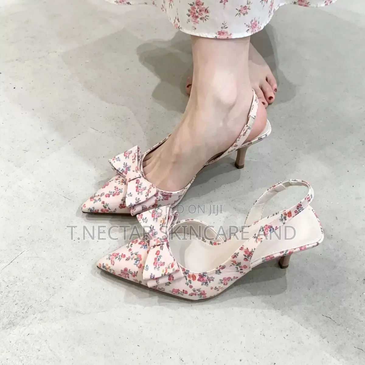 Floral Bow Slingback Kitten-Heel Shoe