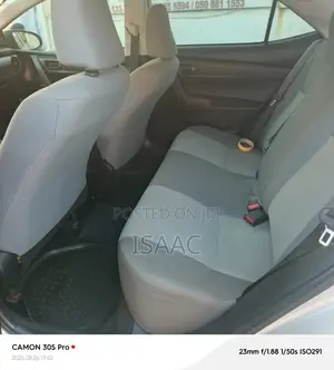 Toyota Corolla 2018 Gray